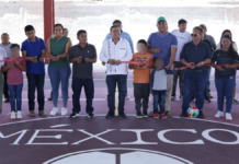 Pável Gaspar inaugura rehabilitación de cancha en Totoltepec