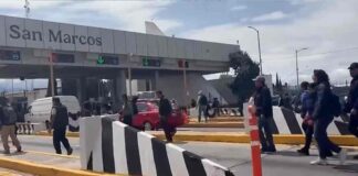 CNTE toma caseta de San Marcos en la México-Puebla