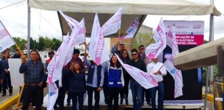 Lupita Cuautle entrega ampliación de red eléctrica en San Rafael Comac