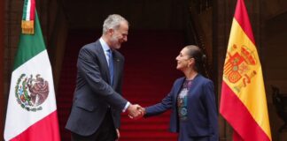 Sheinbaum recibe en Palacio Nacional al rey de España