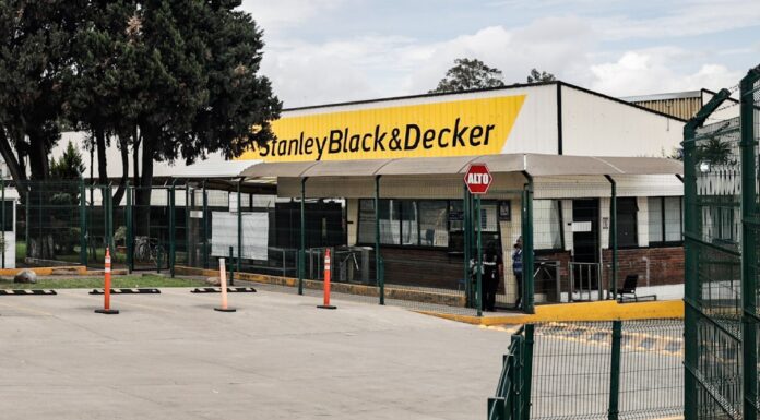 Reubicarán a trabajadores afectados por cierre de Stanley Black & Decker