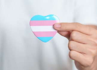 Morena y PVEM perfilan voto en contra de reconocimiento a infancias trans