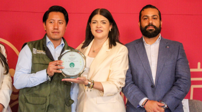 Zacatlán recibe reconocimiento estatal por modelo de sustentabilidad
