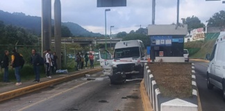 Varios lesionados tras aparatoso accidente en caseta de Zaragoza