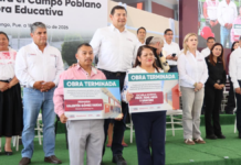 Entregan apoyos para fortalecer el campo en Huauchinango