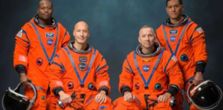 NASA presenta a la tripulación de la misión Artemis III