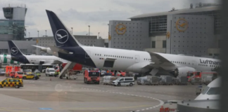 Colapsa tren de aterrizaje de avión en Alemania; deja varios heridos