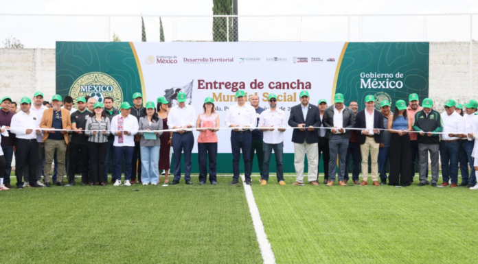 Inauguran cancha de fútbol 11 en el Polideportivo Morelos
