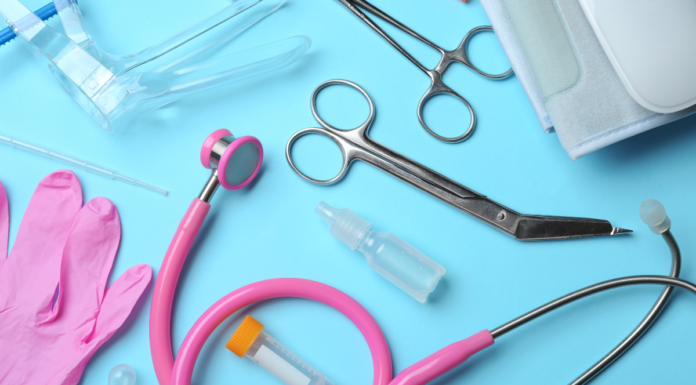Bachilleratos tecnológicos de Puebla tendrán Medicina y Enfermería