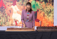 Claudia Sheinbaum celebra su cumpleaños 64 en “La Mañanera”