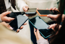 CRT amplía el plazo para registrar líneas celulares en México