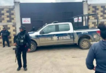Denuncian hallazgo de camión robado en corralón de Huejotzingo