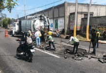 Piden a Agua de Puebla reparar daños en Defensores de la República