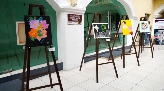 Texmelucan inaugura exposición artística de estudiantes de la UTH