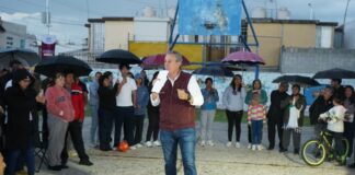 Pepe Chedraui moderniza alumbrado público en Galaxia La Laguna