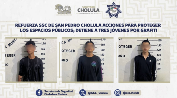 Detienen a tres jóvenes por grafitis en San Pedro Cholula