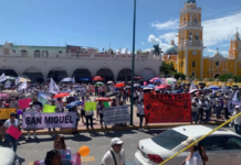 Marcha exige revocación de la alcaldesa de Acatlán de Osorio