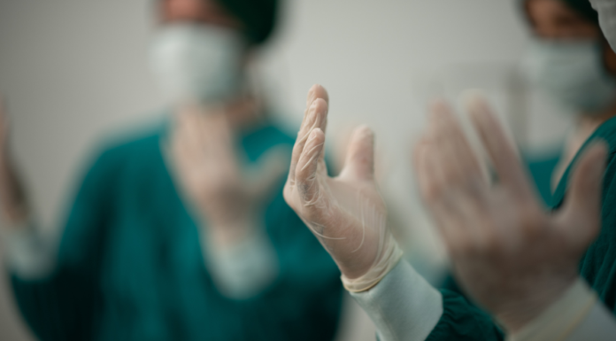 Puebla acumula siete denuncias contra supuestos médicos
