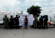 Detienen a un hombre y aseguran dos pipas en Texmelucan