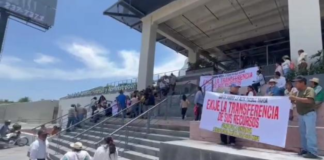 Comunidad nahua protesta en SPFA por retraso en entrega de recursos