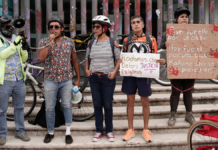 Ciclistas protestan en Puebla para exigir justicia por Cuitláhuac