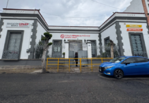 Delincuentes saquean colegio en el Barrio de Santiago