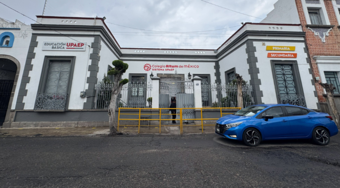 Delincuentes saquean colegio en el Barrio de Santiago