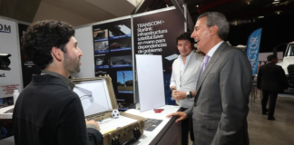 Pepe Chedraui recorre stands del Smart City Expo LATAM Congress