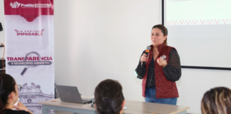 Capacitan a enlaces municipales en transparencia en Puebla