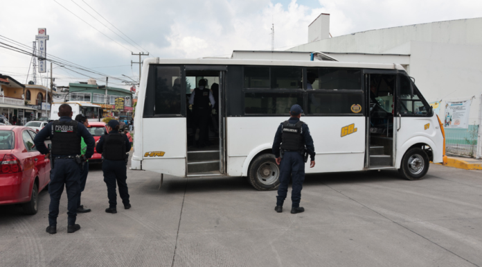 Ruta 68-A se vuela tope y deja cinco lesionados en Xonacatepec
