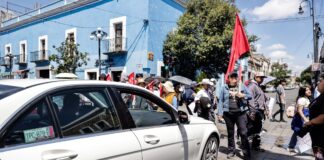 Marcha la 28 de octubre por bulevar 5 de Mayo y Centro Histórico