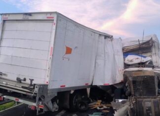Choque frontal en la Cuacnopalan-Oaxaca deja una muerte y tres heridos