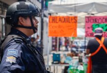 Entre 80 y 90 agrupaciones controlan ambulantaje en Puebla capital