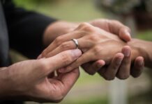 ¿Vas a casarte? Plantean taller obligatorio de preparación matrimonial en Puebla