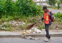 Continúan trabajos de limpieza en San Juan Calvario y Santiago Mixquitla