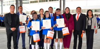 Tonantzin Fernández entrega becas de UDLAP a jóvenes cholultecas