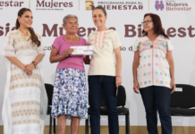 Sheinbaum entrega Pensión Mujeres Bienestar en Acapulco, Guerrero