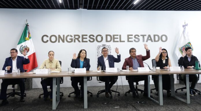 Comisión del Congreso aprueba 15 reformas a la Constitución local