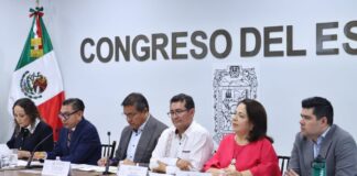 Comisión aprueba reformas para reducir regidurías en Puebla