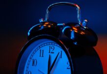 Insomnio en adultos mayores no es consecuencia del envejecimiento