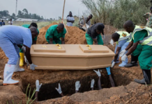 Brote de ébola en RD Congo deja más de mil fallecidos