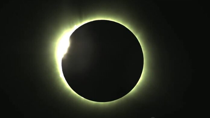 Eclipse solar
