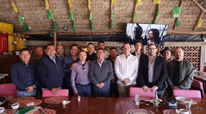 Pável Gaspar sostiene encuentros con empresarios y productores de Ocoyucan