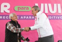 DIF Puebla Capital entrega 50 aparatos auditivos gratuitos