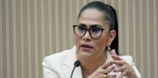 Buscan frenar propaganda personalizada de funcionarios en Puebla