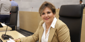 Floricel González busca fortalecer la continuidad escolar