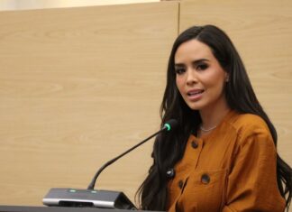 Graciela Palomares presenta iniciativa para promover el deporte comunitario