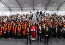 Universidad Anáhuac Puebla gradúa a más de 600 profesionistas