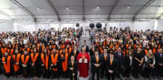 Universidad Anáhuac Puebla gradúa a más de 600 profesionistas