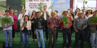 Armenta impulsa productividad del campo en Ixtacamaxtitlán